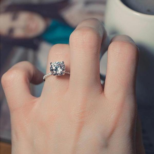Solus Ring (Crystalliné Stone)